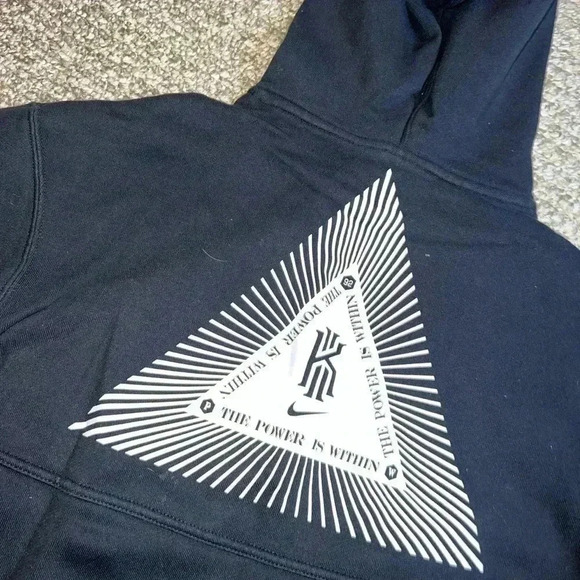NIKE KYRIE IRVING ZIPUP HOODIE - Picture 8 of 12